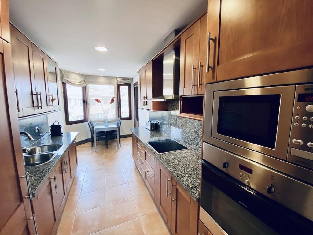 Lägenhet Beautiful 5 * Penthouse Very Near The Marbella