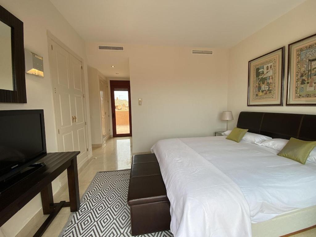 Beautiful 5 * Penthouse Very Near The Lägenhet